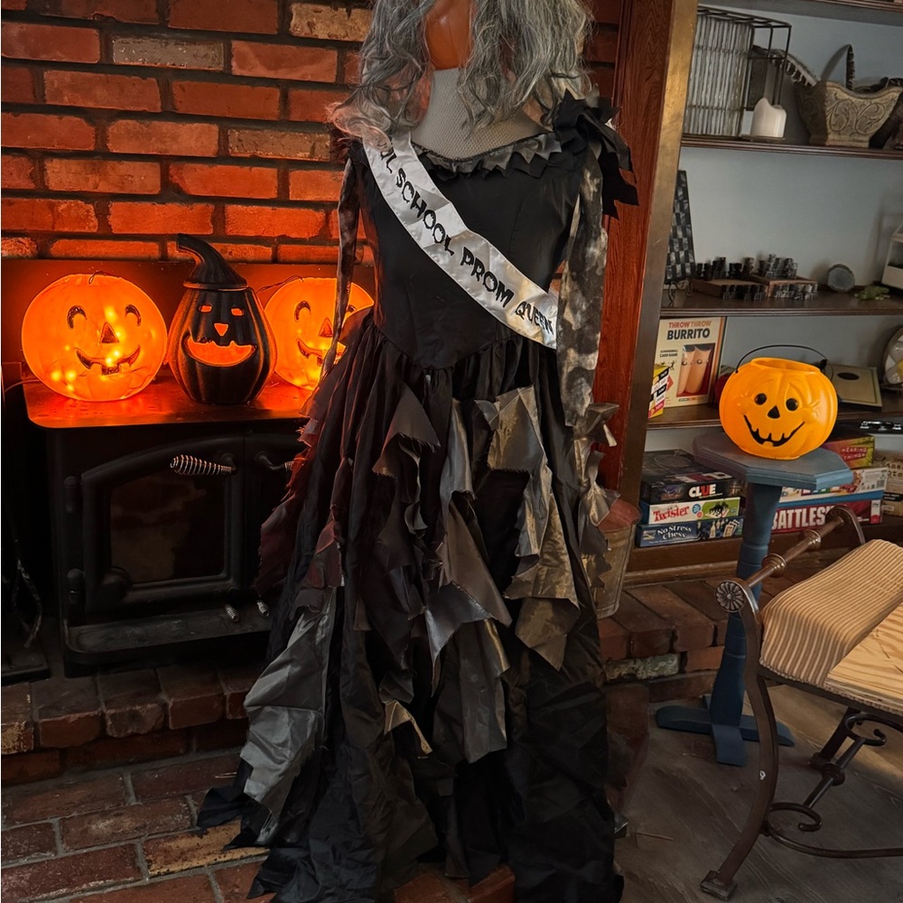 Spooky Prom Queen Kids Costume - Black and Gray